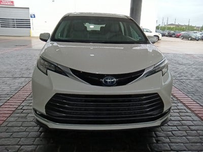 2021 Toyota Sienna Limited 7 Passenger
