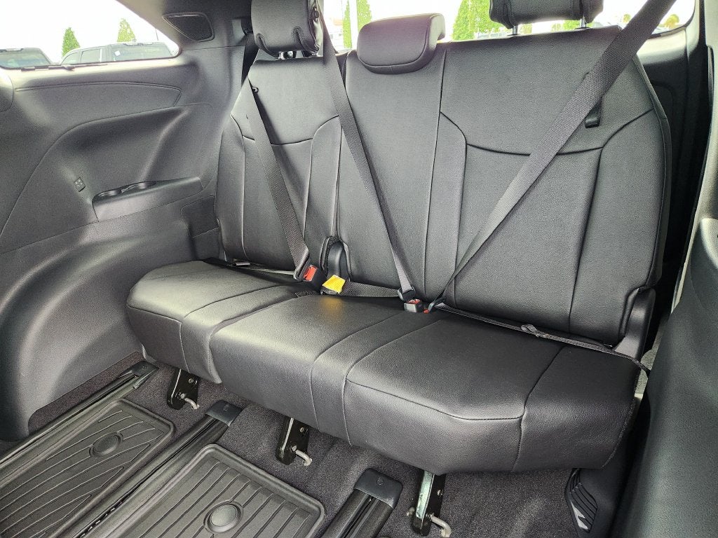 2026 Toyota Sienna Limited 7 Passenger
