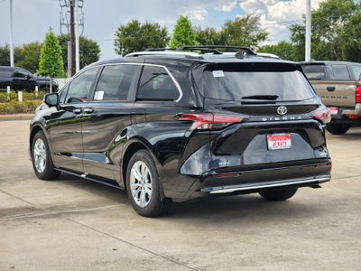 2026 Toyota Sienna Limited 7 Passenger