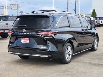 2026 Toyota Sienna Limited 7 Passenger
