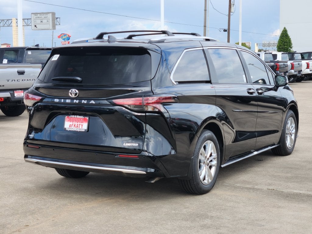 2026 Toyota Sienna Limited 7 Passenger