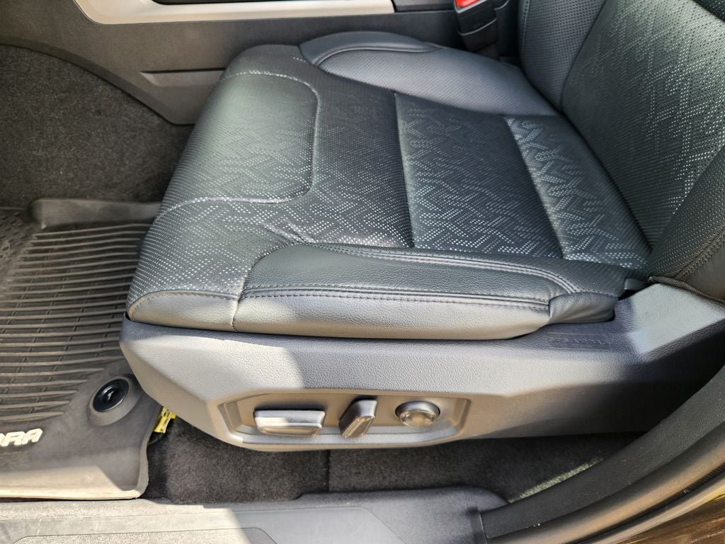 2024 Toyota Tundra i-FORCE MAX Limited
