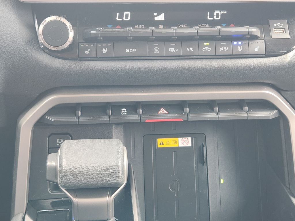 2023 Toyota Tundra i-FORCE MAX Limited