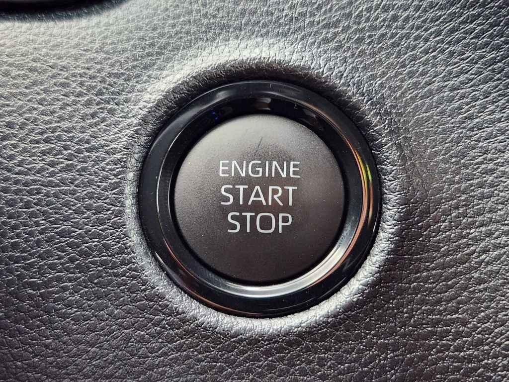 2026 Toyota TUNDRA 4X4 SR