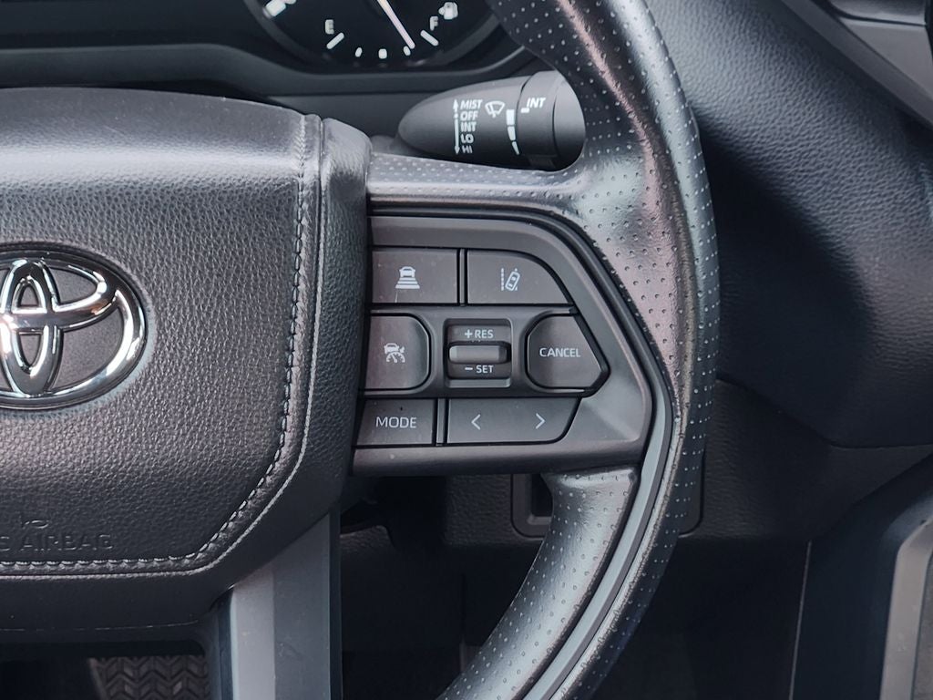 2026 Toyota TUNDRA 4X4 SR