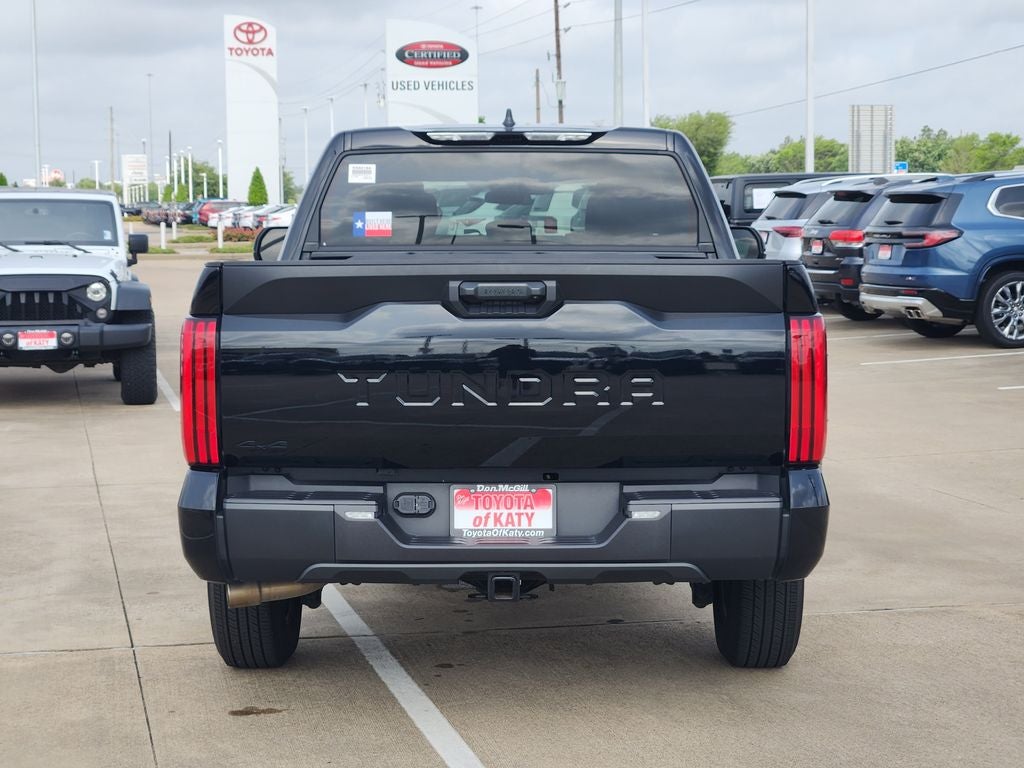 2026 Toyota TUNDRA 4X4 SR