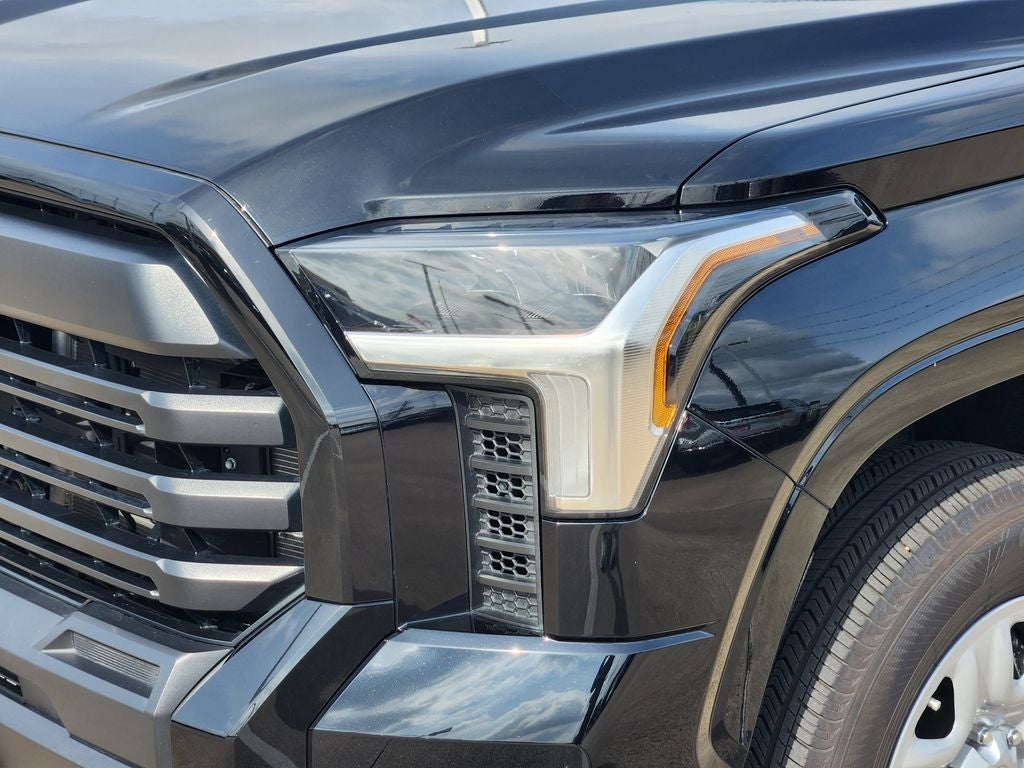 2026 Toyota TUNDRA 4X4 SR