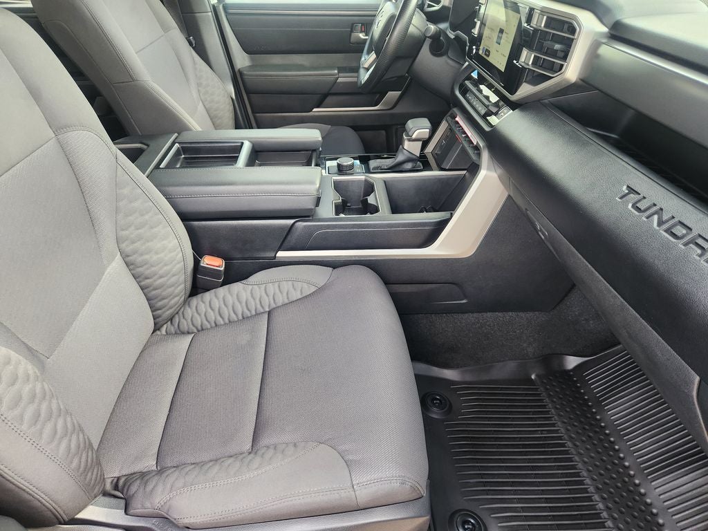 2025 Toyota TUNDRA 4X2 SR5