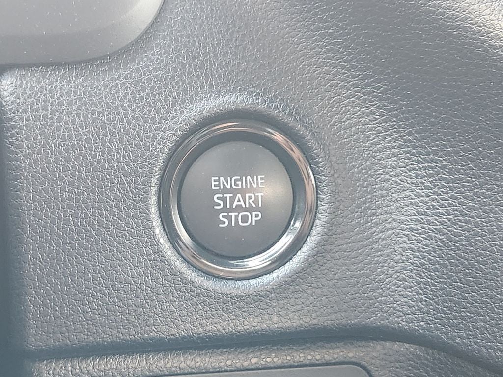 2025 Toyota TUNDRA 4X2 SR5