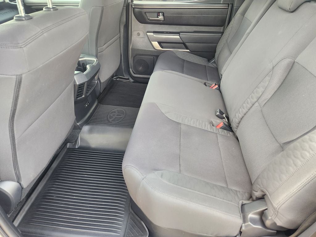 2025 Toyota TUNDRA 4X2 SR5