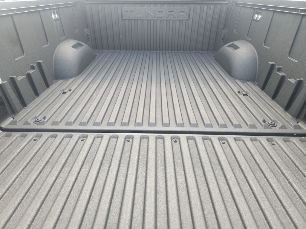 2025 Toyota TUNDRA 4X2 SR5