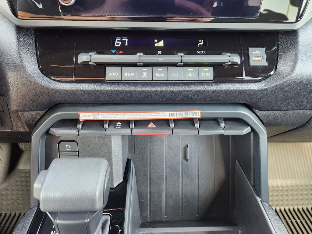 2026 Toyota TUNDRA 4X2 SR5