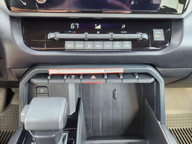 2026 Toyota TUNDRA 4X2 SR5