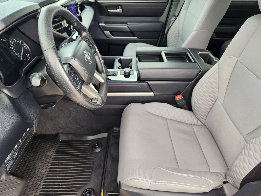 2025 Toyota TUNDRA 4X2 SR5