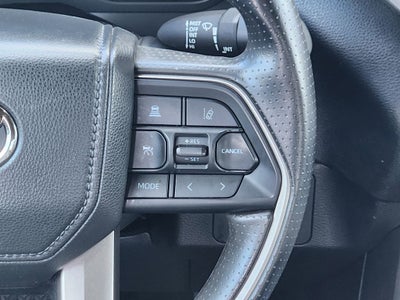 2025 Toyota TUNDRA 4X2 SR5