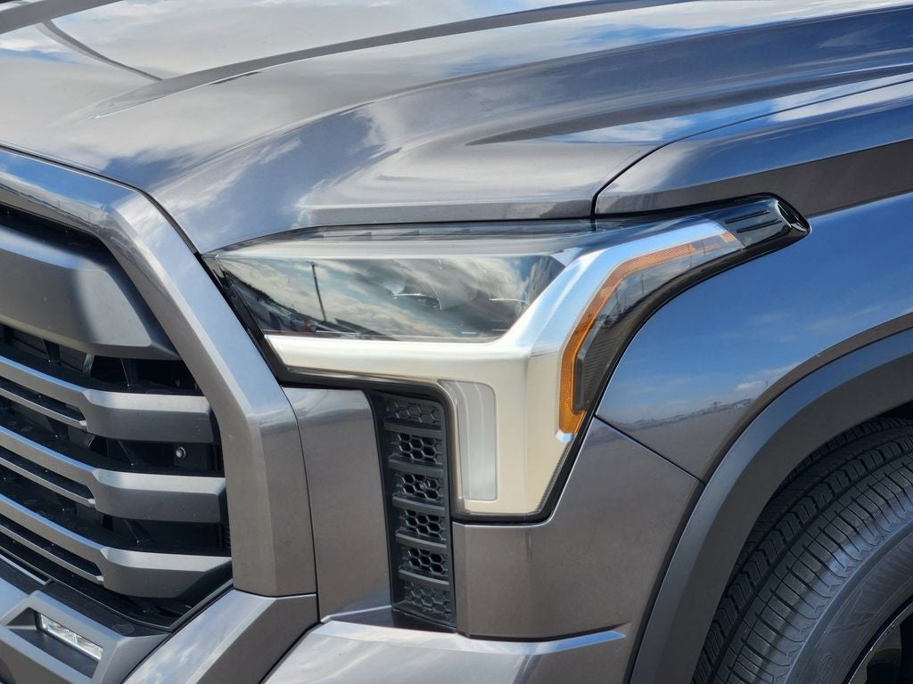 2025 Toyota TUNDRA 4X2 SR5
