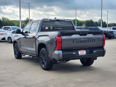 2025 Toyota TUNDRA 4X2 SR5