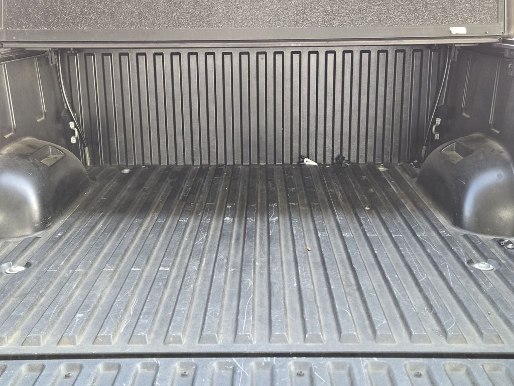 2022 Toyota TUNDRA 4X4 SR5