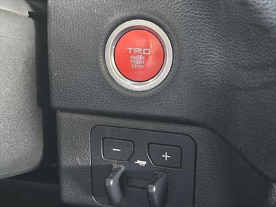 2022 Toyota TUNDRA 4X4 SR5