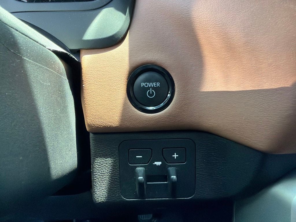 2025 Toyota Tundra i-FORCE MAX 1794 Edition