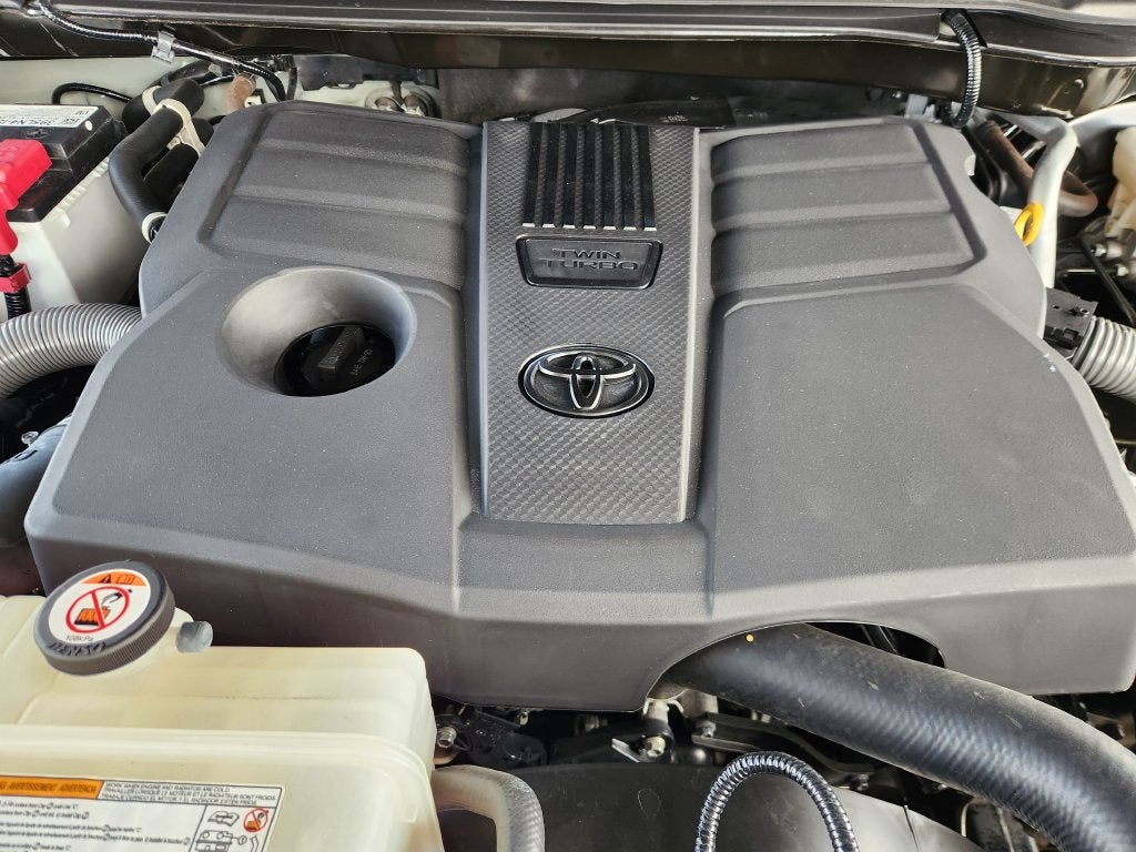 2024 Toyota Tundra Platinum
