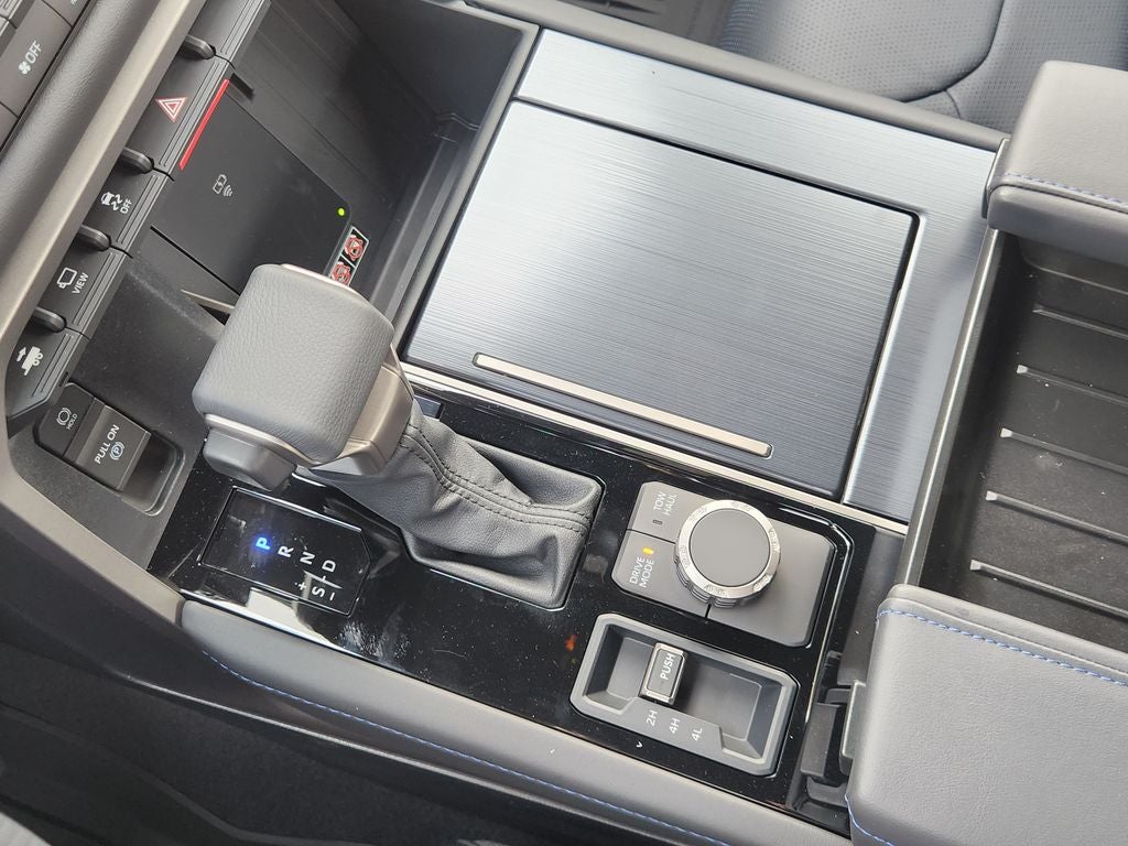 2026 Toyota Tundra Hybrid Platinum