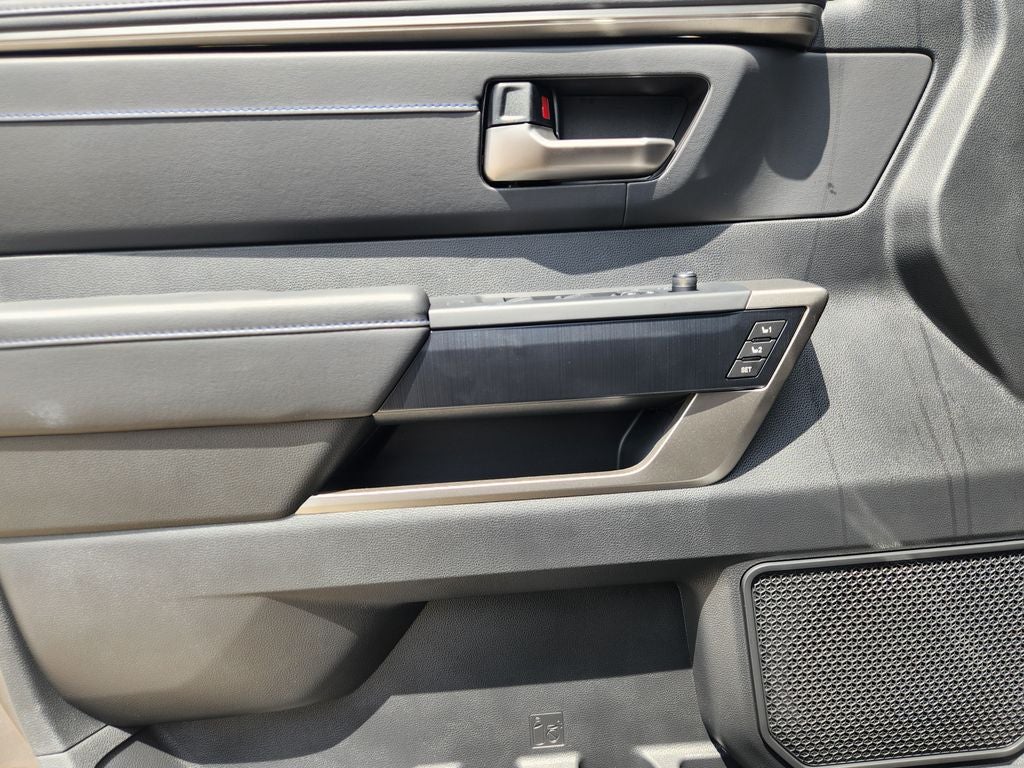 2026 Toyota Tundra Hybrid Platinum