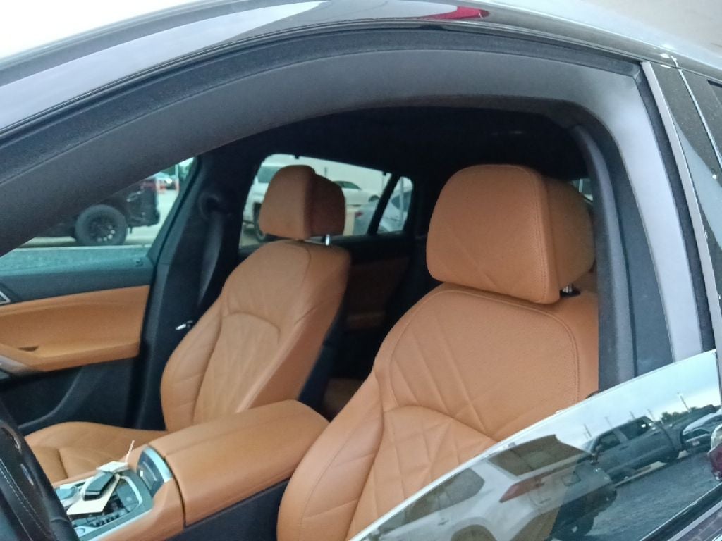 2024 BMW X6 xDrive40i