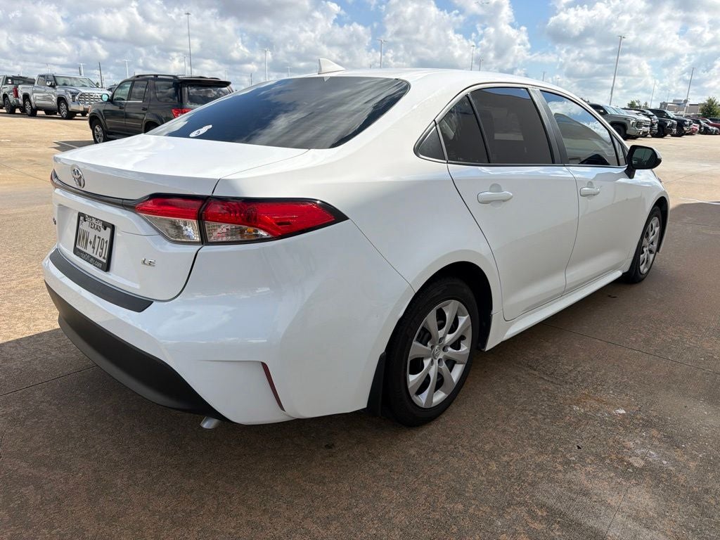 2025 Toyota Corolla LE
