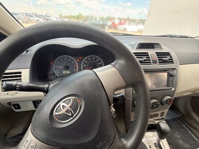 2013 Toyota COROLLA LE
