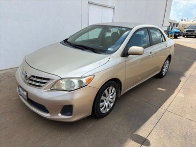 2013 Toyota COROLLA LE