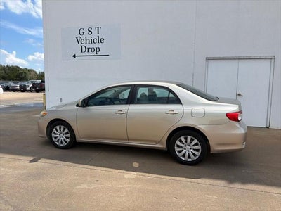 2013 Toyota COROLLA LE