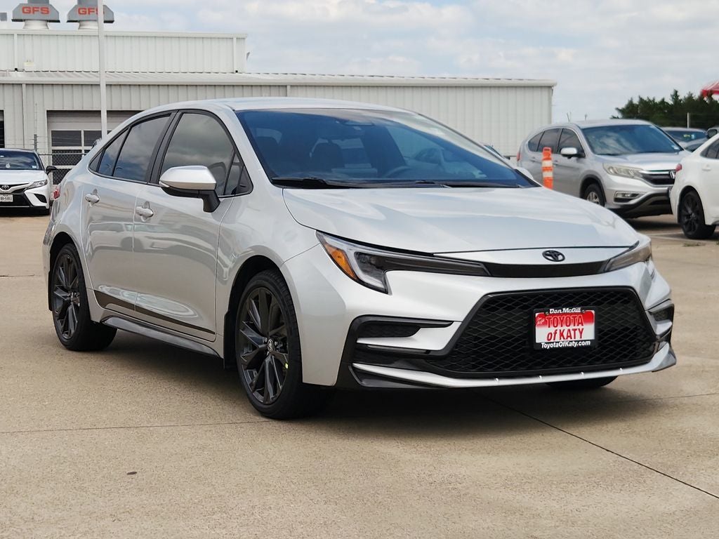 2025 Toyota COROLLA SE