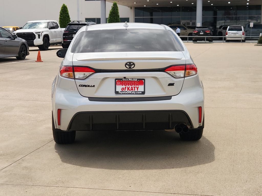 2025 Toyota COROLLA SE