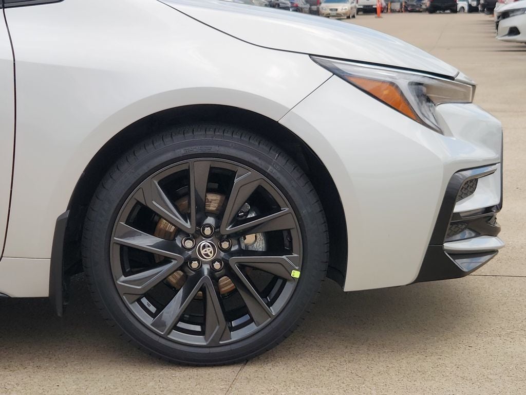 2025 Toyota COROLLA SE