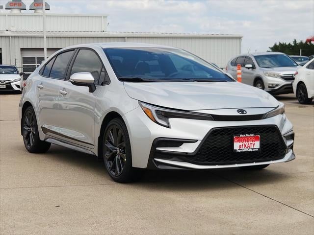 2025 Toyota COROLLA SE