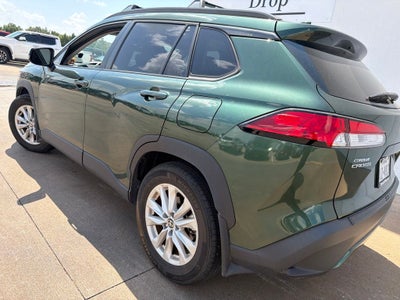 2024 Toyota Corolla Cross LE