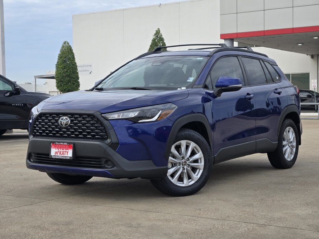 2024 Toyota Corolla Cross LE