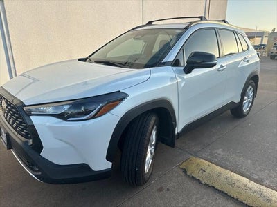 2025 Toyota Corolla Cross LE