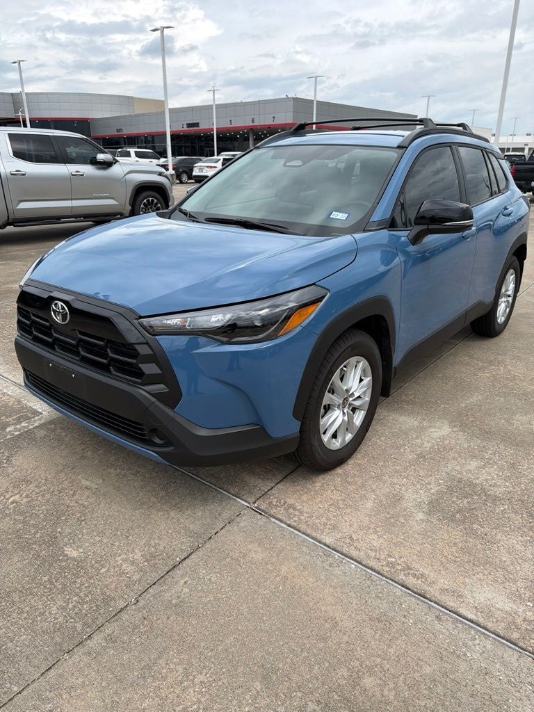 2026 Toyota Corolla Cross LE