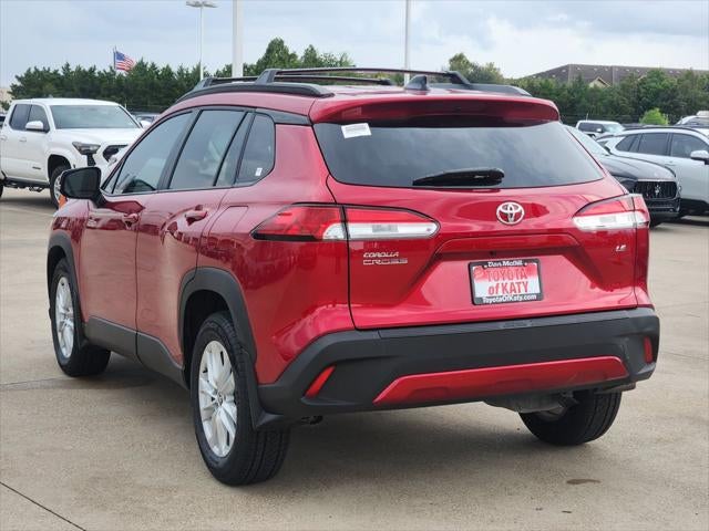 2025 Toyota Corolla Cross LE