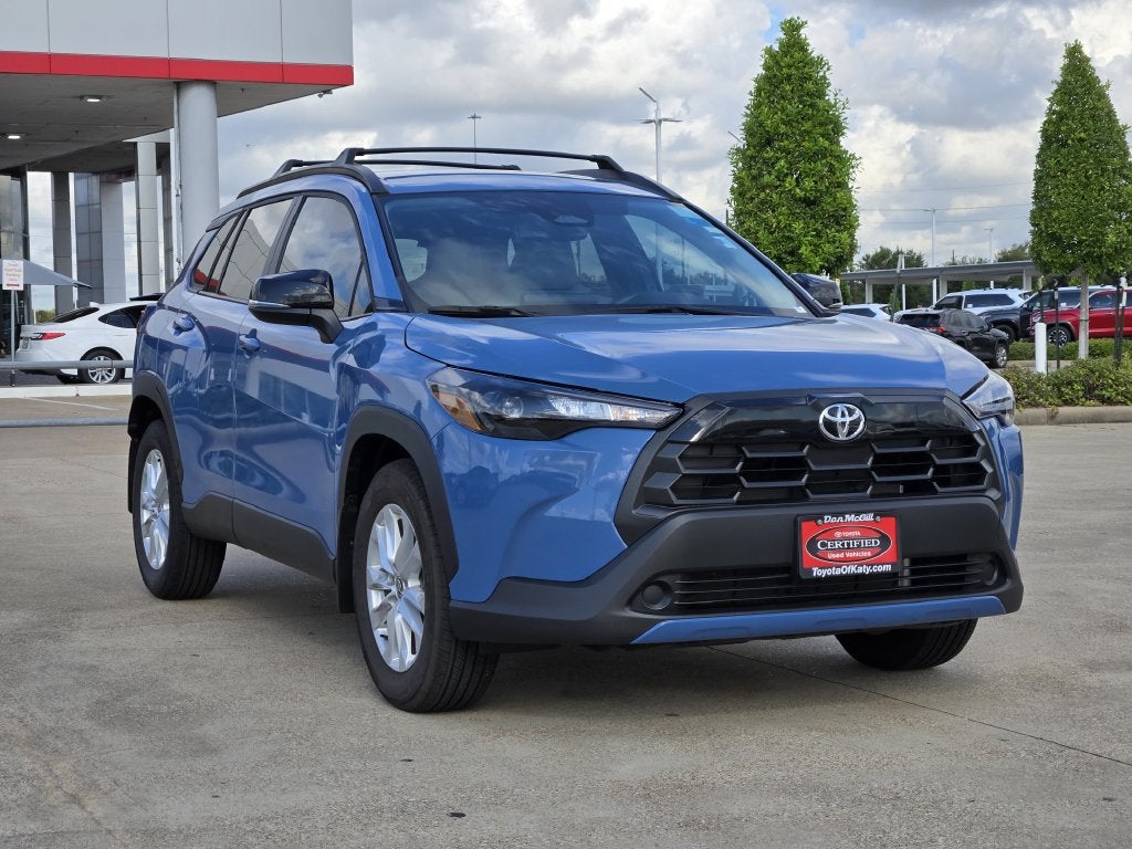 2026 Toyota Corolla Cross LE
