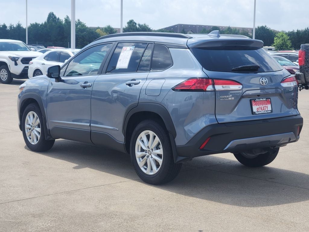 2023 Toyota Corolla Cross LE