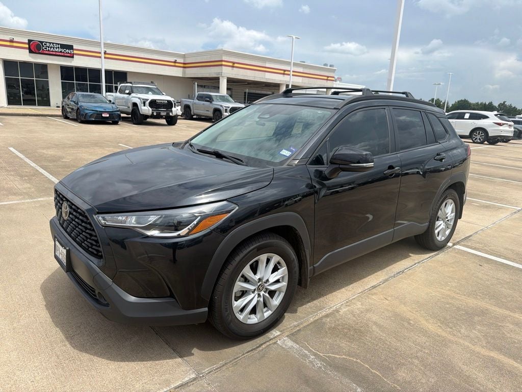 2024 Toyota Corolla Cross LE
