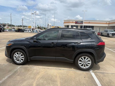 2024 Toyota Corolla Cross LE