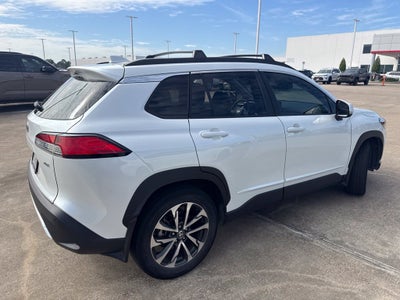 2024 Toyota Corolla Cross XLE