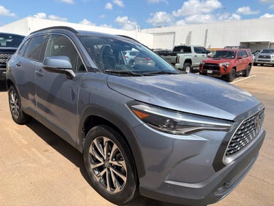 2023 Toyota Corolla Cross XLE
