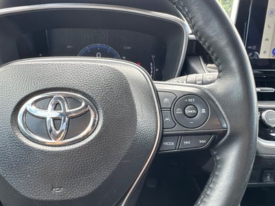 2025 Toyota Corolla Cross XLE