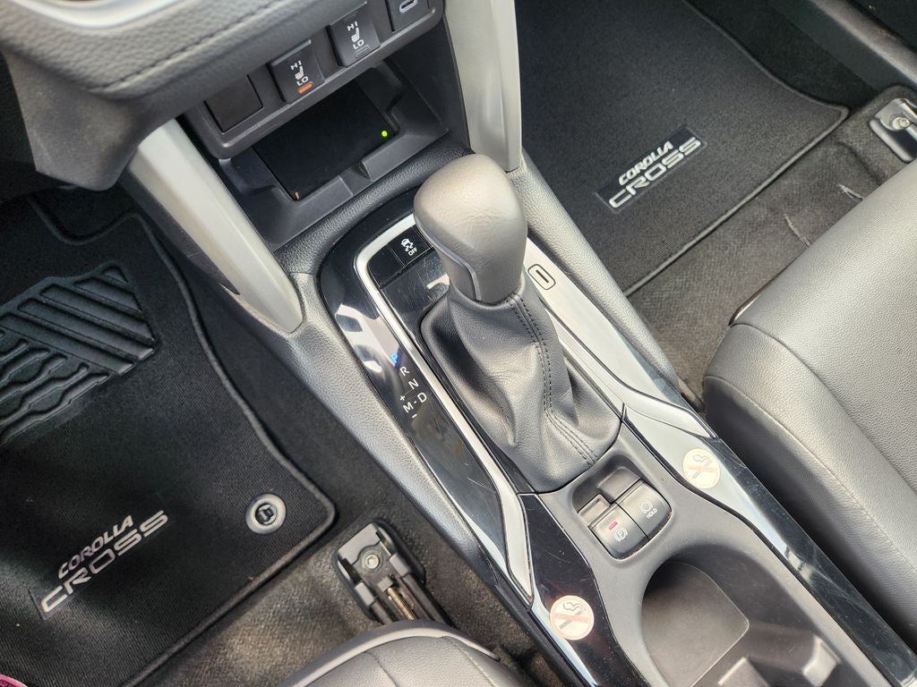 2025 Toyota Corolla Cross XLE
