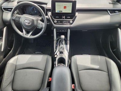 2025 Toyota Corolla Cross XLE